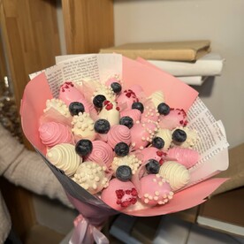 Букет из клубники в шоколаде «Сладкие новости»