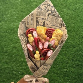 Мужской колбасный букет