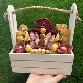 Колбасно сырный бокс