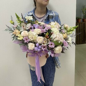 Композиция в шляпной коробке