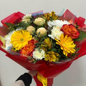 Желто - оранжевый букет