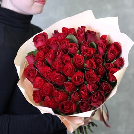 Классический букет из 51 красной розы