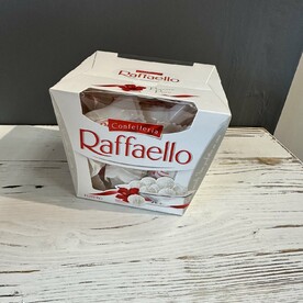 Коробочка конфет Raffaello
