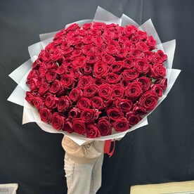 Красные розы 101 шт 80 см