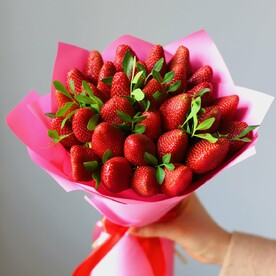 Букет из клубники