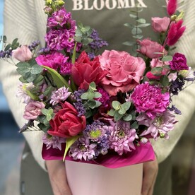 Яркая весна