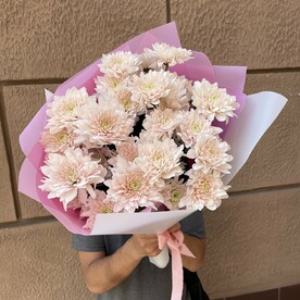 Букет из кустовых хризантем