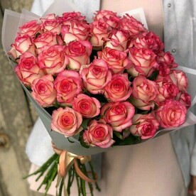 Букет  35 Роз Джумилия