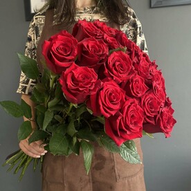 Красные розы премиум
