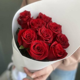 Красные розы классический букет