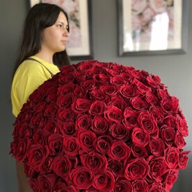 Букет 101 красная роза премиум