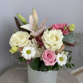 Коробка с лилией