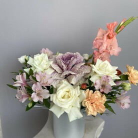 Нежная композиция