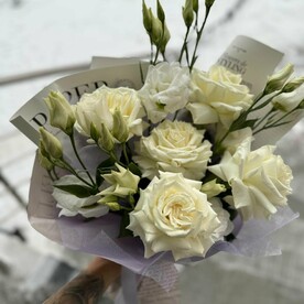 Белый букет для мамы