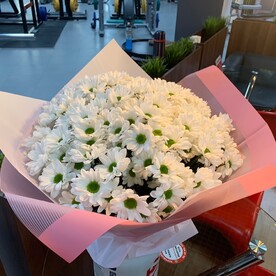 Букет из 15 хризантем