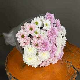 Букет из 9 кустовых хризантем нежный микс