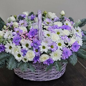 Корзиночка с хризантемой