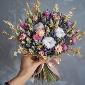 Букет с лавандой и хлопком