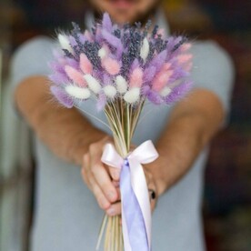 Букет из лагуруса и лаванды