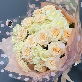 Букет белых роз