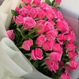 Букет кустовых роз