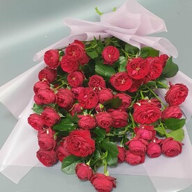 Букет кустовых роз