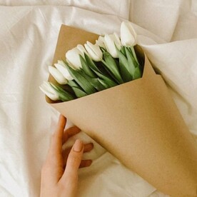 Букет белых тюльпанов