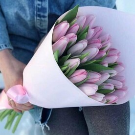 Букет 27 тюльпанов