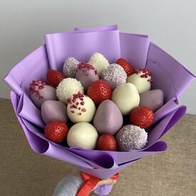 Букет из клубники в шоколаде