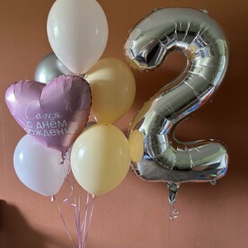 Композиция из воздушных шаров на день рождения с цифрой