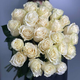 Шикарные белые розы Эквадор