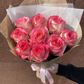 Живые цветы букет из 9 роз Джумилия