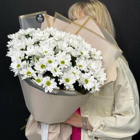 Букет из хризантем ромашек