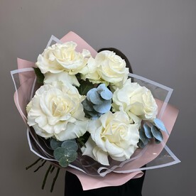 Букет из Французских роз и эвкалипта