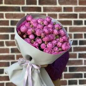 Букет пион роз Мисти баблз