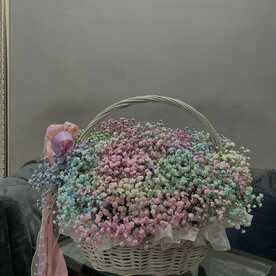 Большая корзина радужной гипсофилы