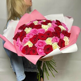 Большой букет из 59 роз