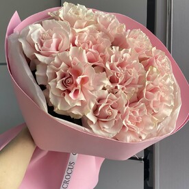 11 вывернутых роз