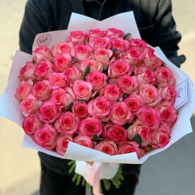 Розовые розы Джамиля