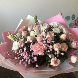 Букет с гипсофилой