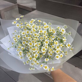 Букет с ромашками