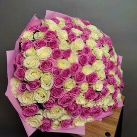 201 розовая и белая роза 60 см