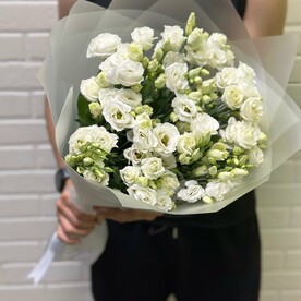 Букет из 11 эустома