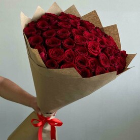 Красные розы 51шт 70см