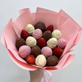 Букет S Клубника в шоколаде 19 шт