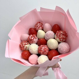 Букет S Клубника в шоколаде 19 шт