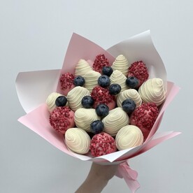 Букет S Клубника в шоколаде 19 шт