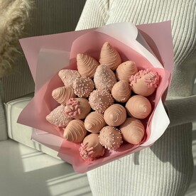 Букет S Клубника в шоколаде 19 шт