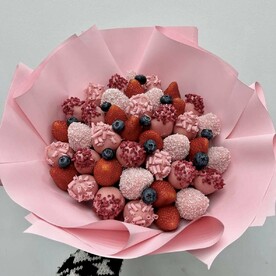 Букет М Клубника в шоколаде 35 шт