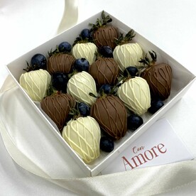 Набор клубники в шоколаде (12 штук)